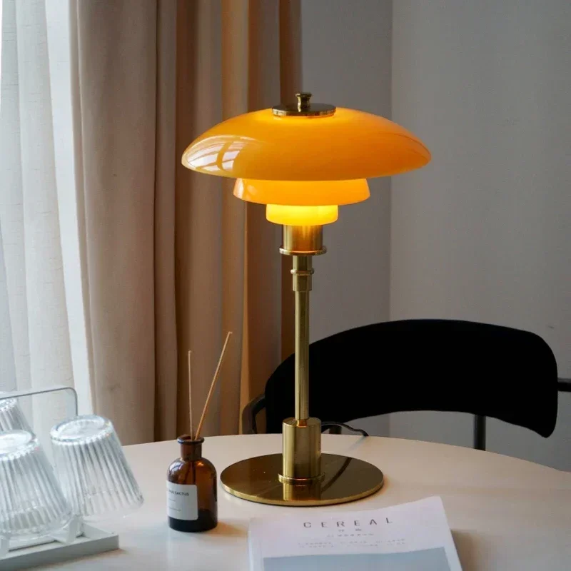 Lampe De Table Danoise